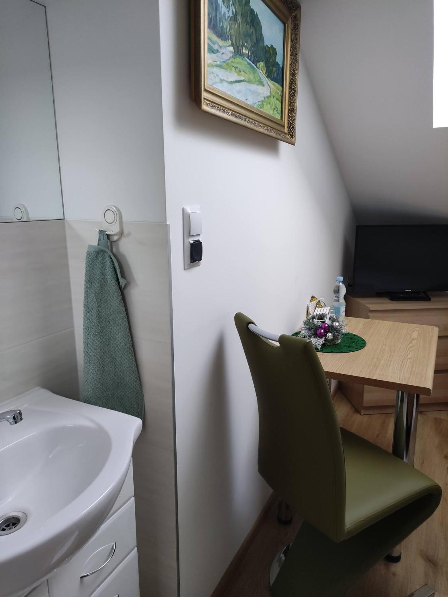 Homestay Strozowka Gorlice Esterno foto
