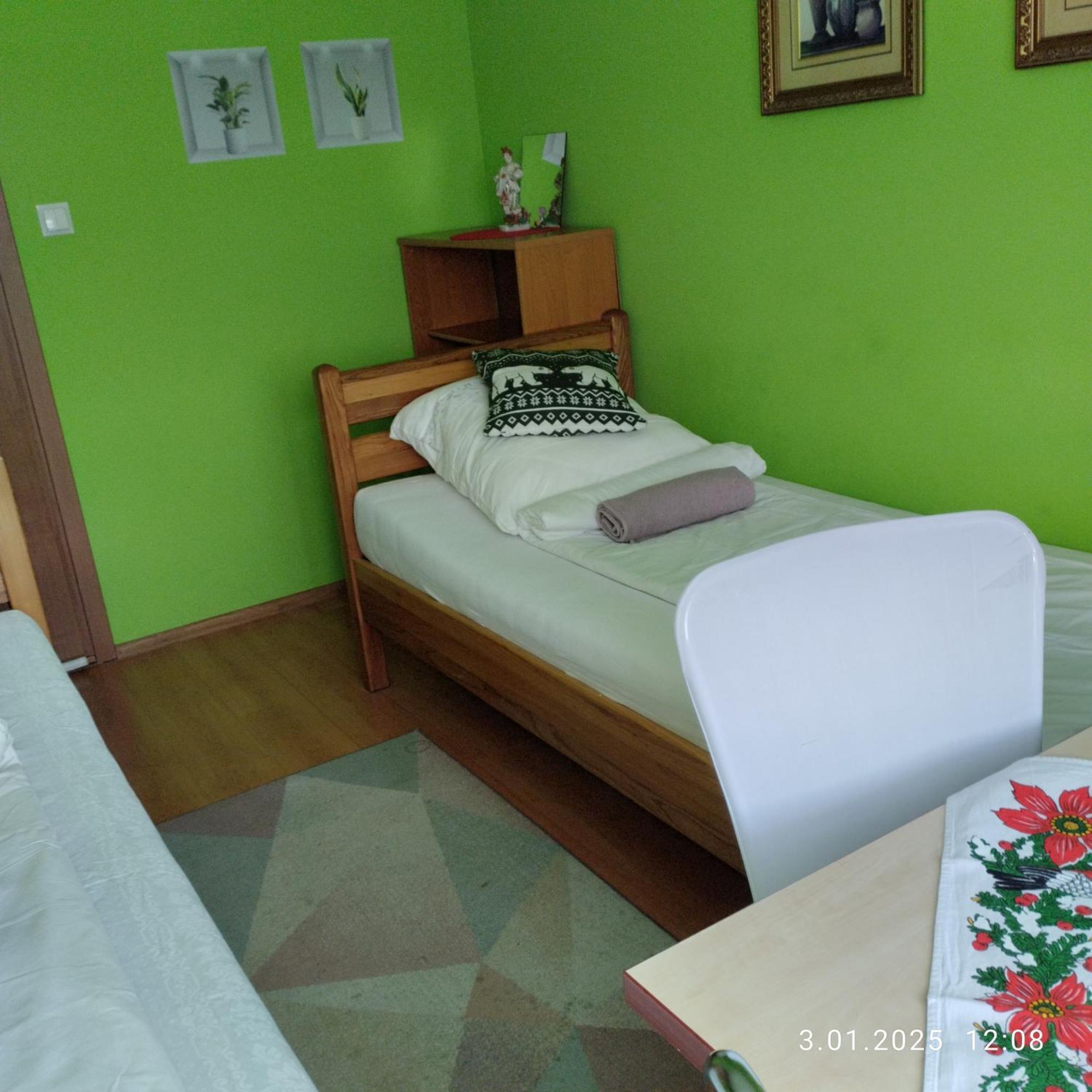 Homestay Strozowka Gorlice Esterno foto